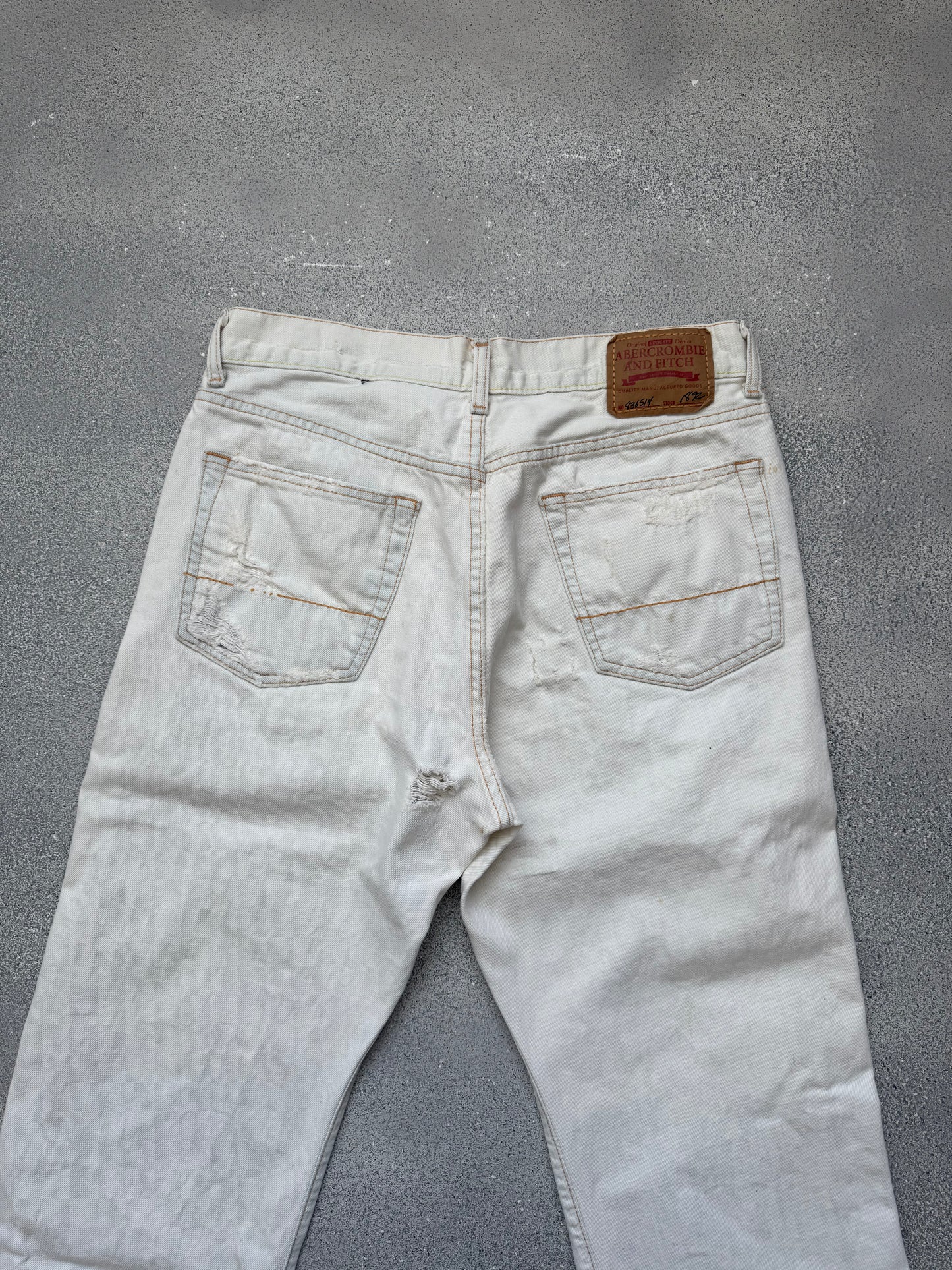 A&F vintage jeans (32x32)