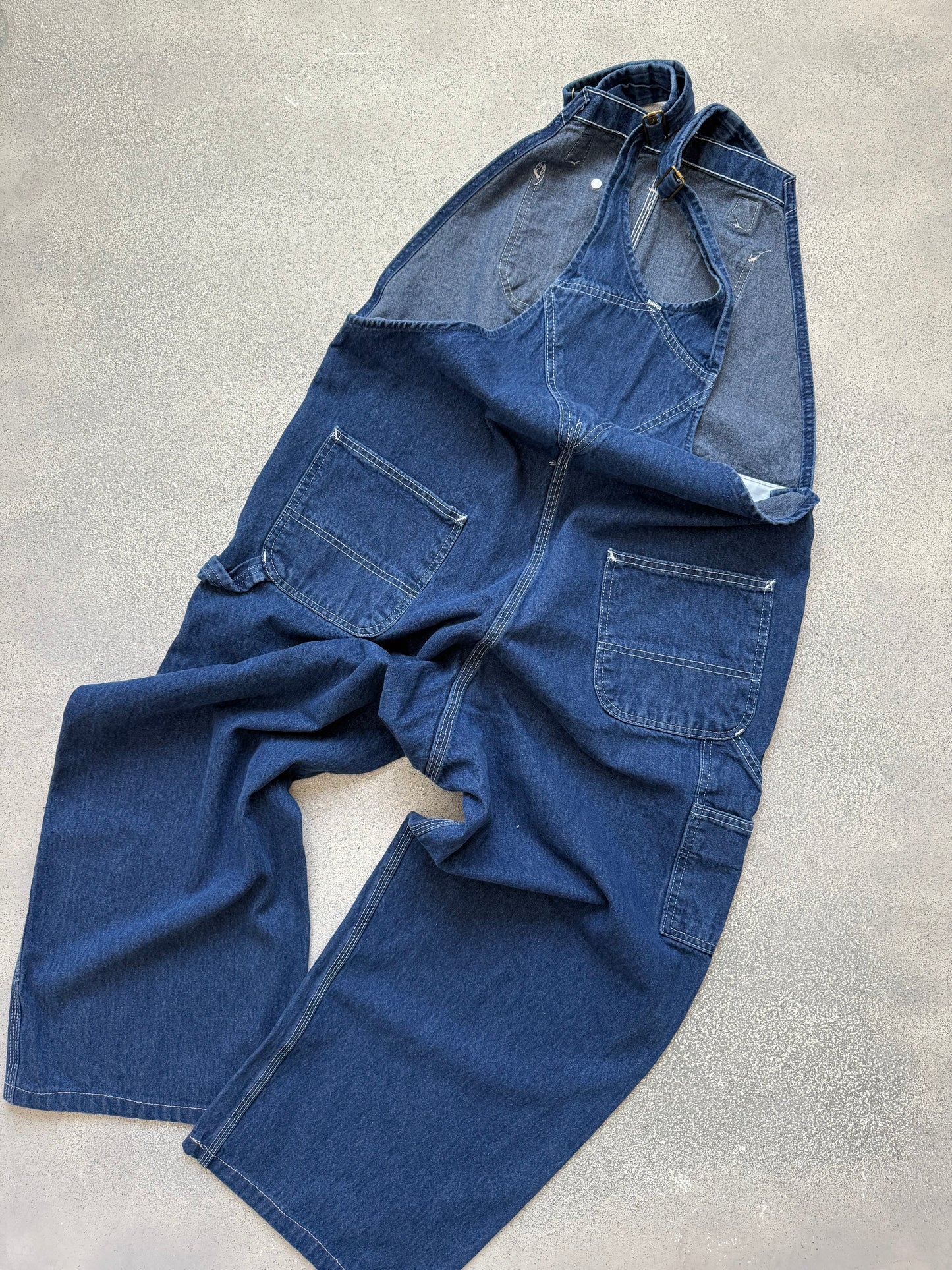 Carhartt overall (42x32)