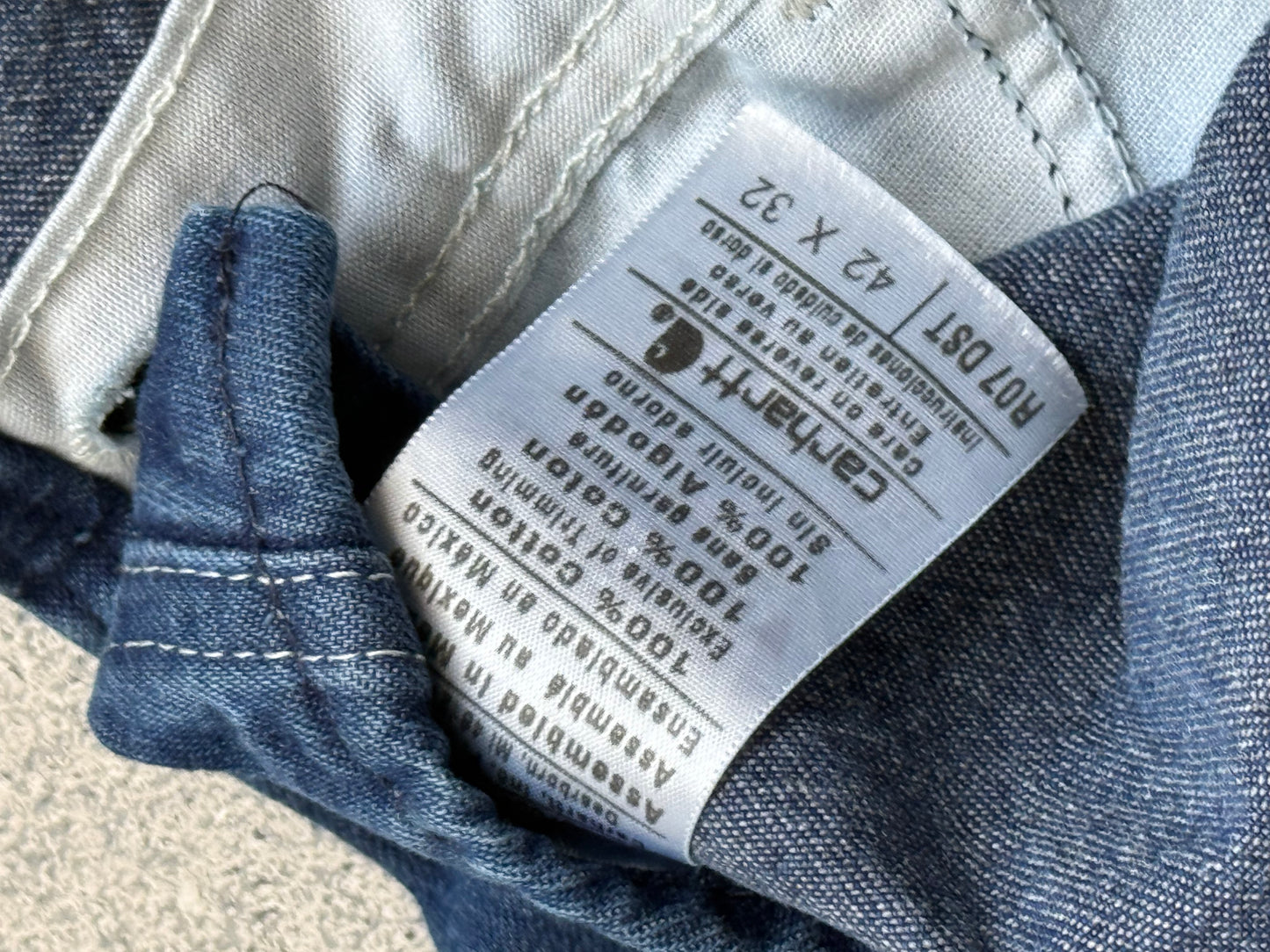 Carhartt overall (42x32)