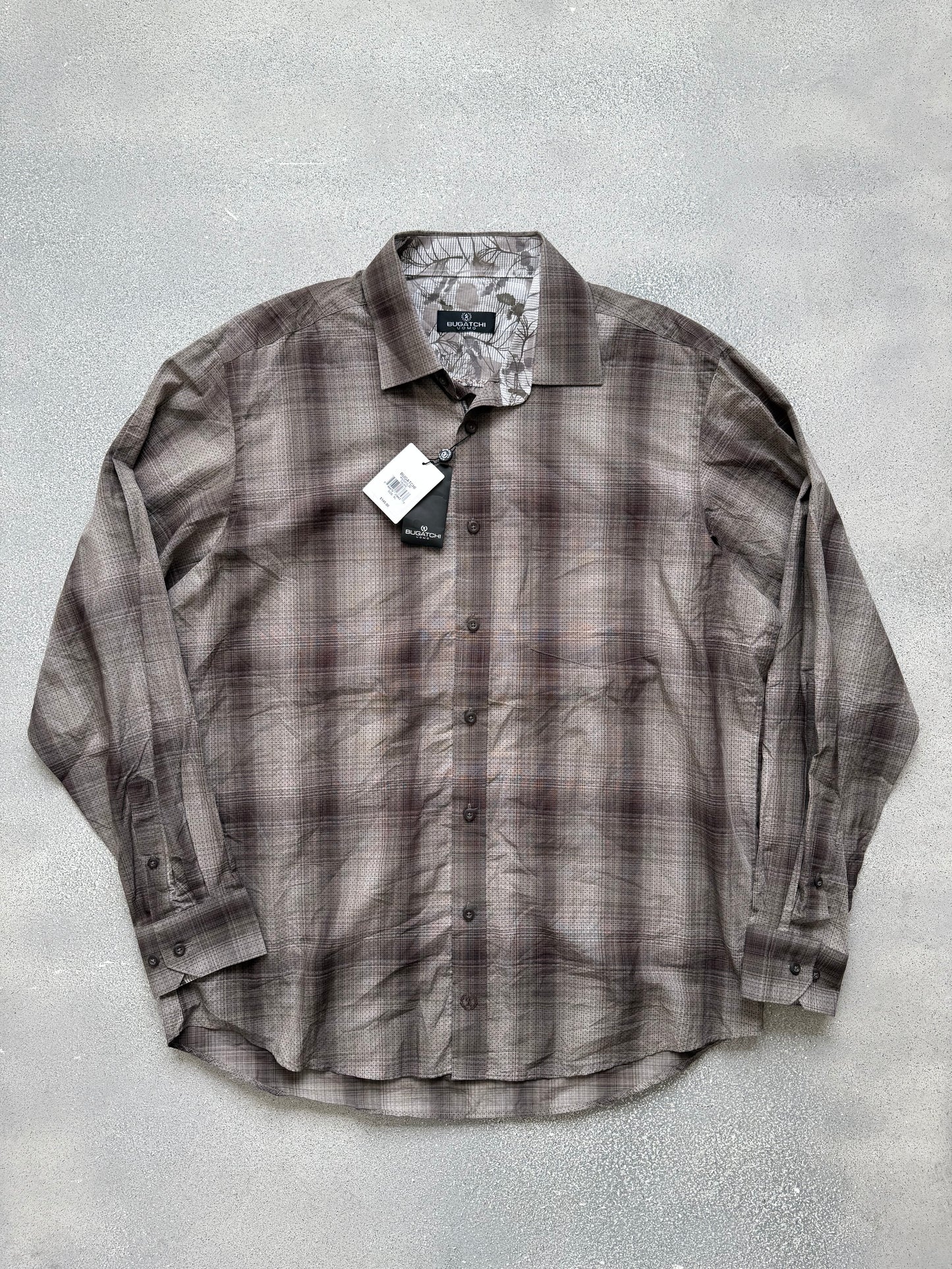 Bugatchi new shirt (XL)