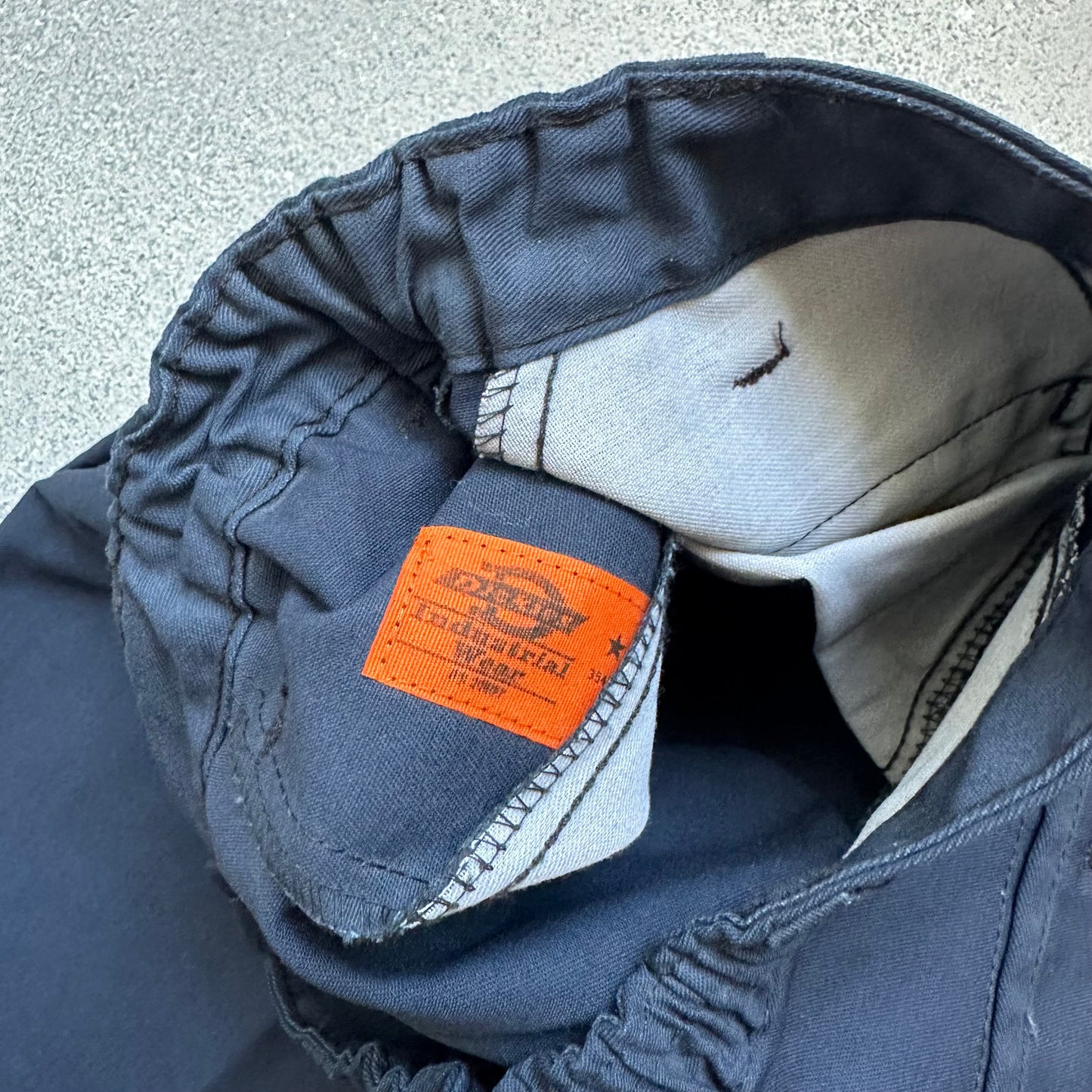 Dickies skull (26x30)