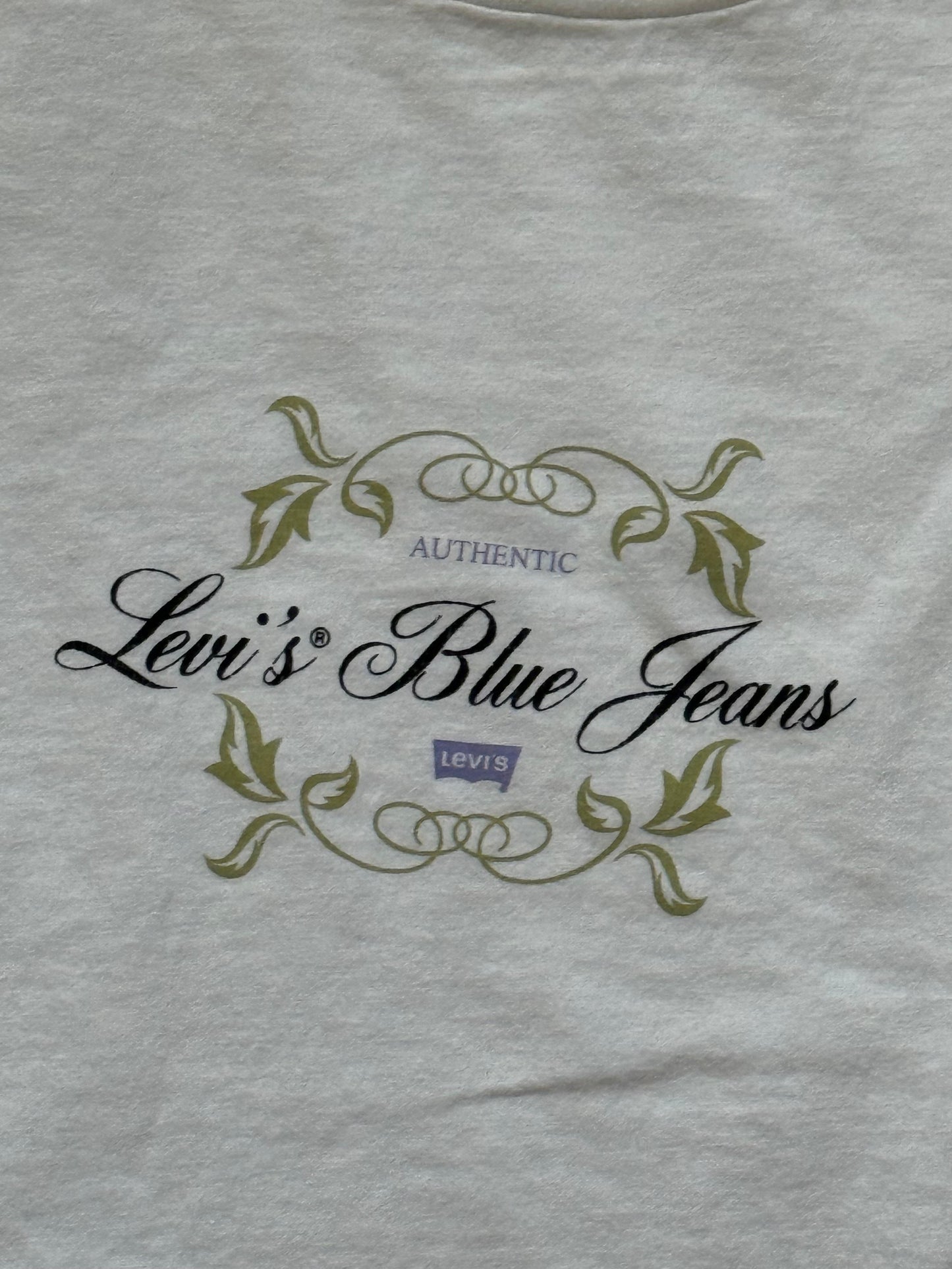 Levi’s blue jeans tee (M)