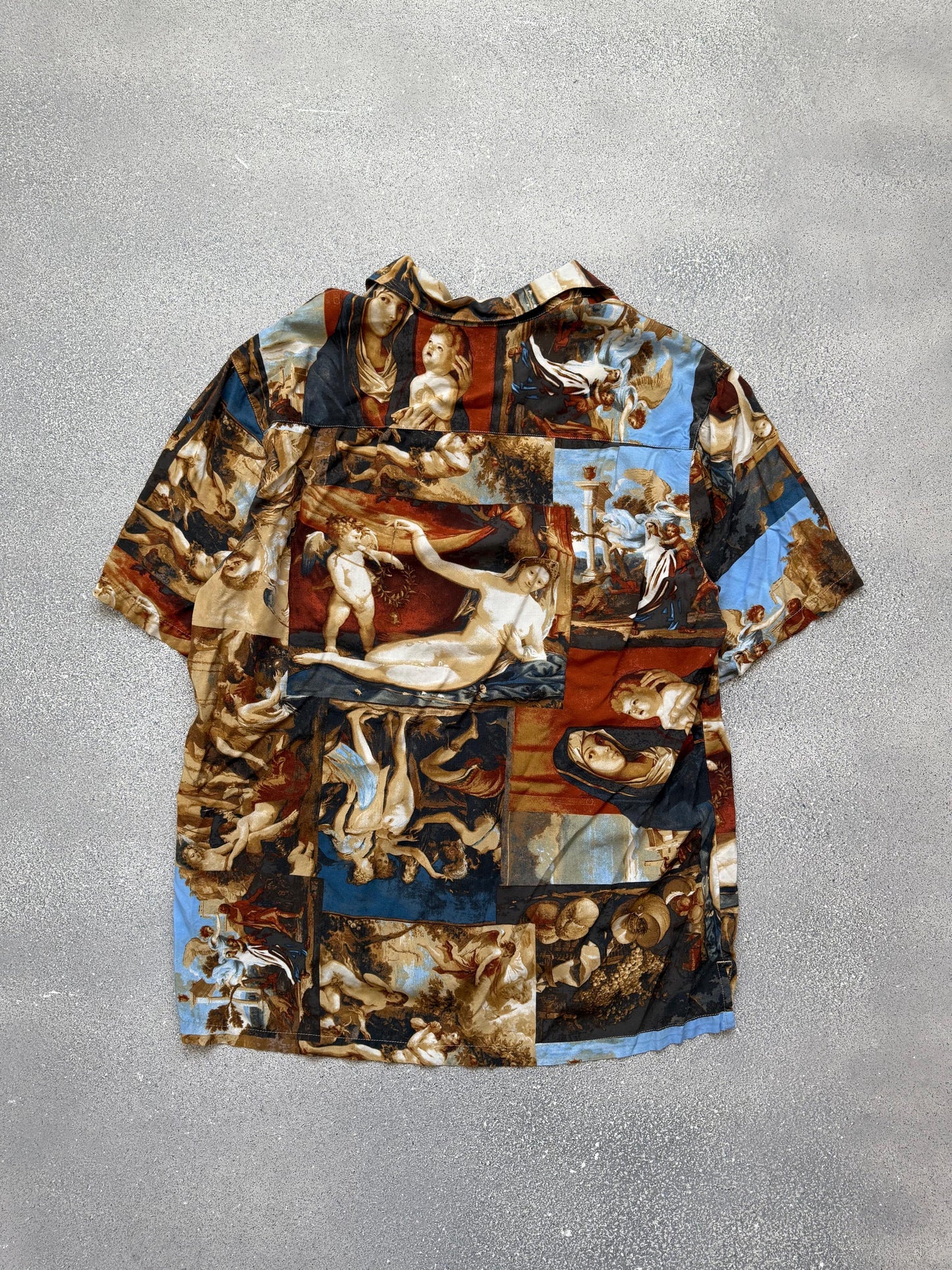 Urban Outfitters shirt (M)