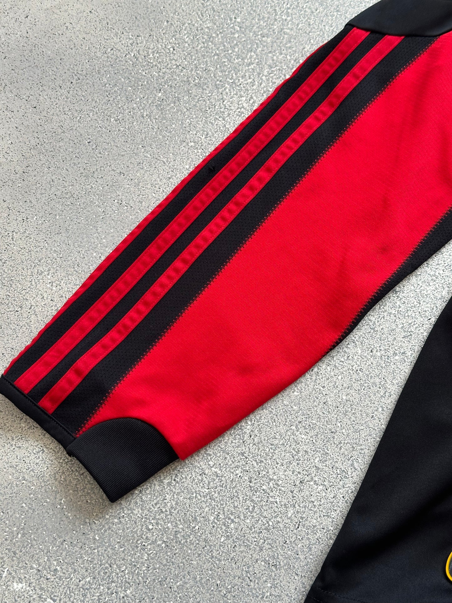 Adidas Milan jersey (L)