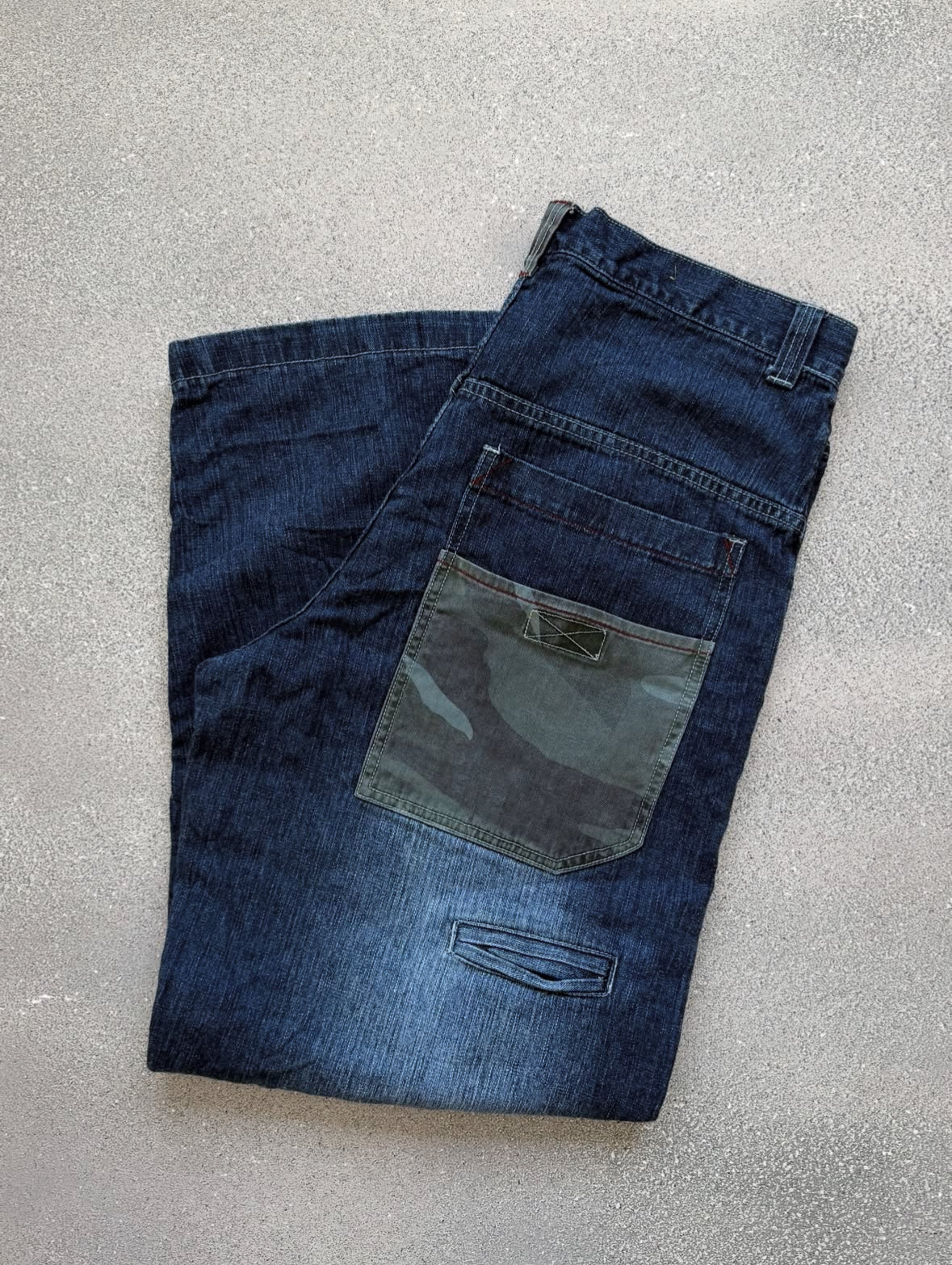 Ozoc vintage jeans (34x32)