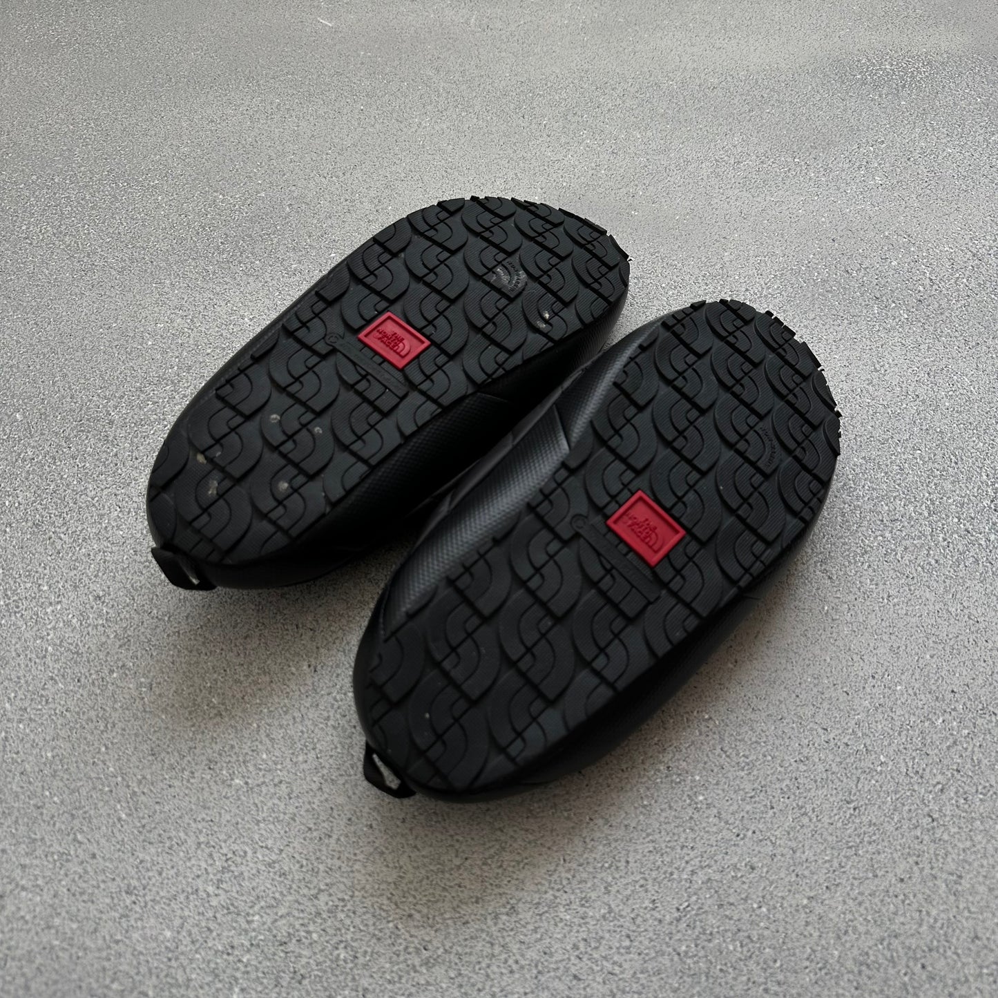 The North Face thermoball traction mule (30mx)