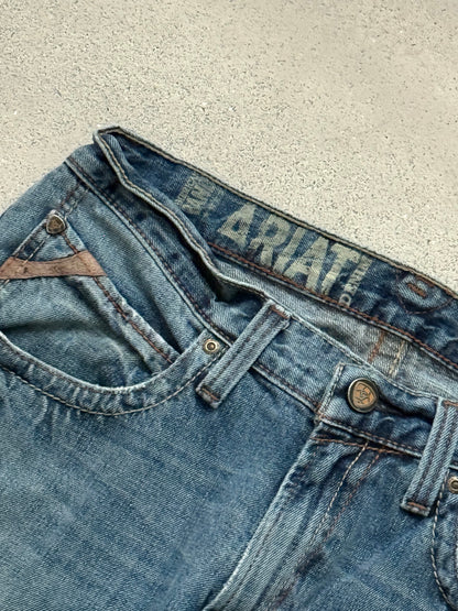 Ariat vintage jeans (32x36)