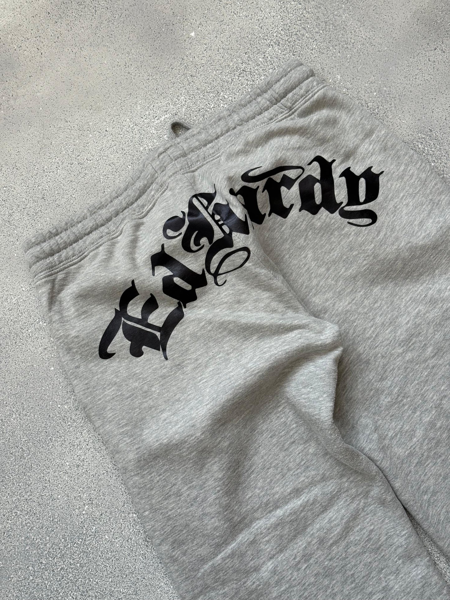 Ed Hardy logo pants (L)