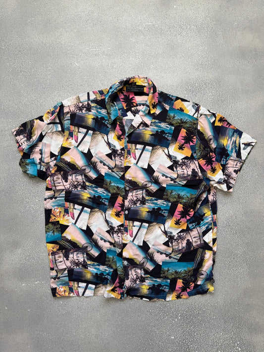No Boundaries shirt (XL)