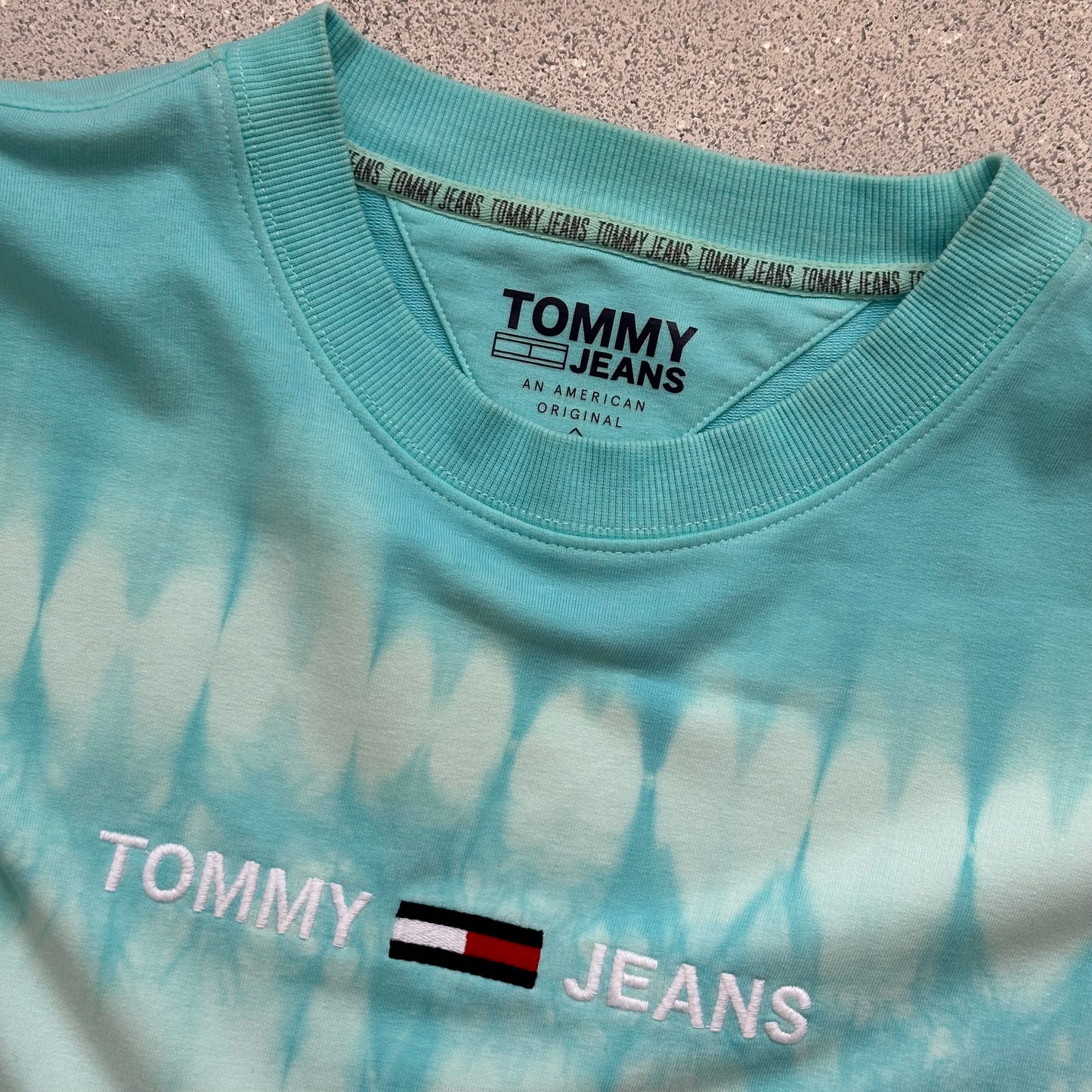 Tommy Jeans crewneck (M)