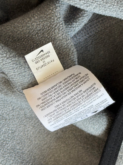 Nike thermo fit hoodie (M)