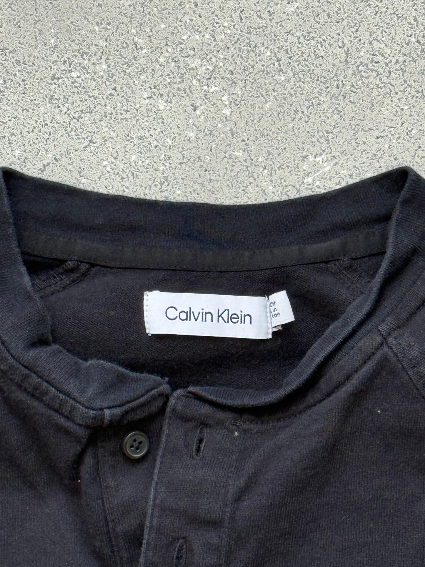 Calvin Klein long sleeve (S)