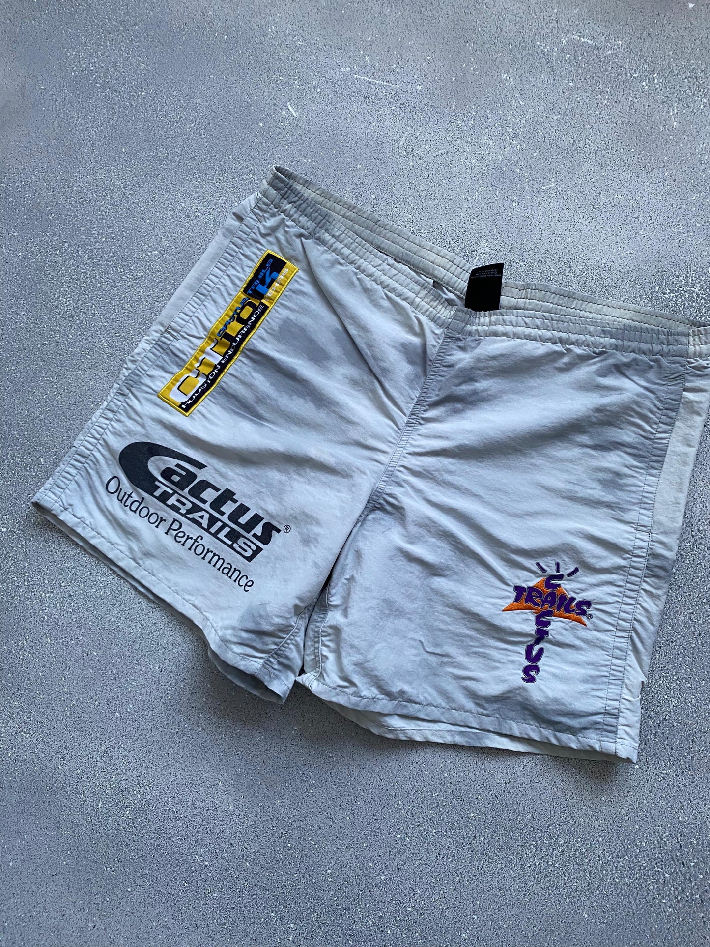 Cactus Jack Travis Scott Trails short (L)