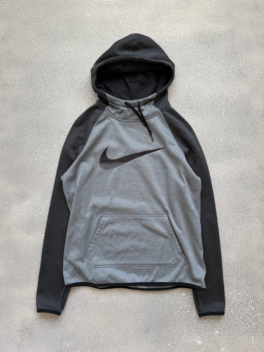 Nike thermo fit hoodie (M)