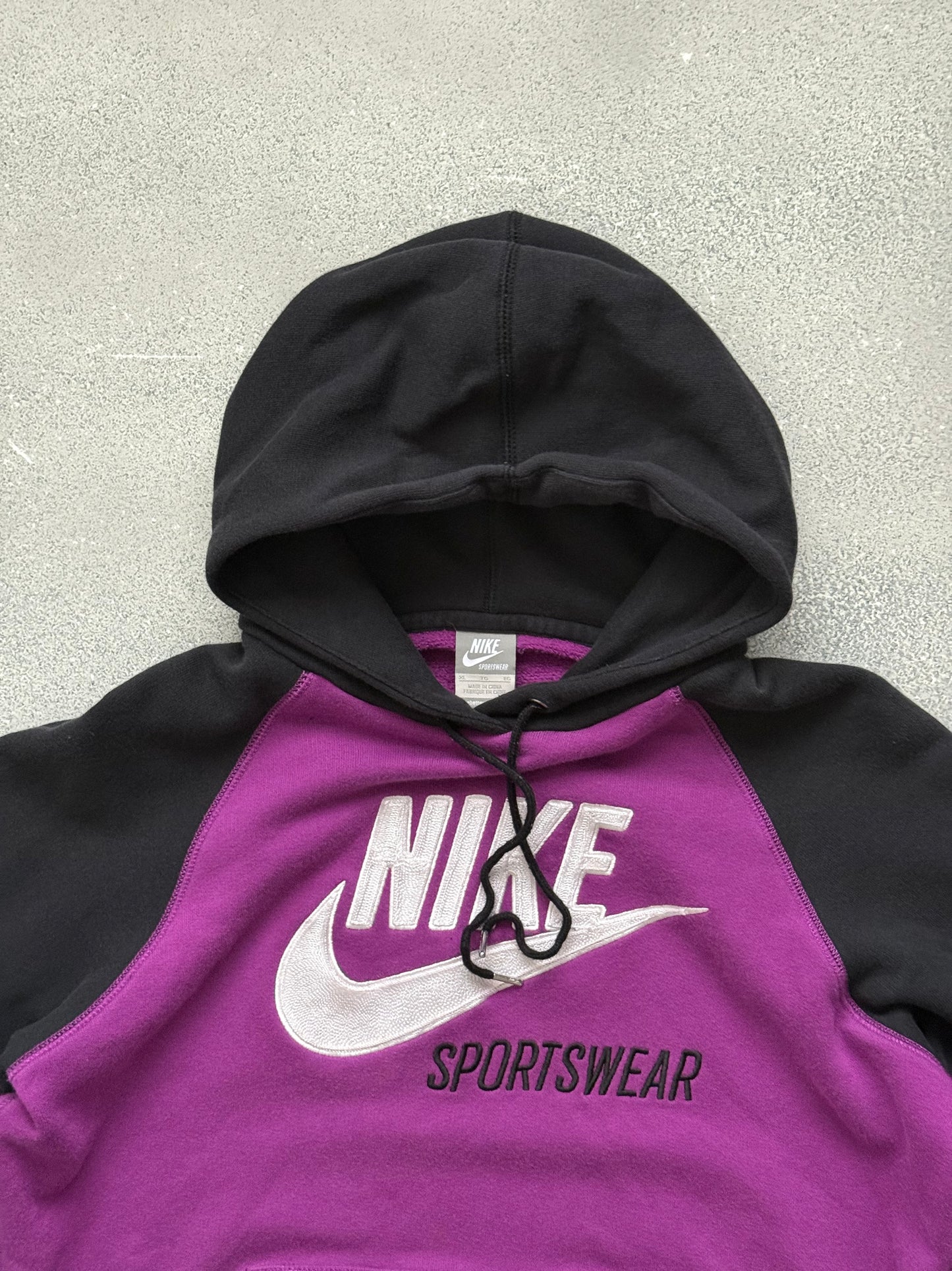 Nike sportswear woman’s (XL)