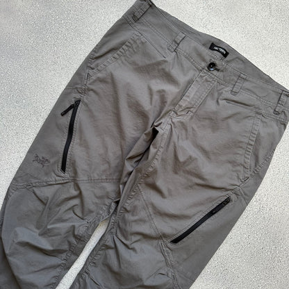 Arcteryx track pants (34)