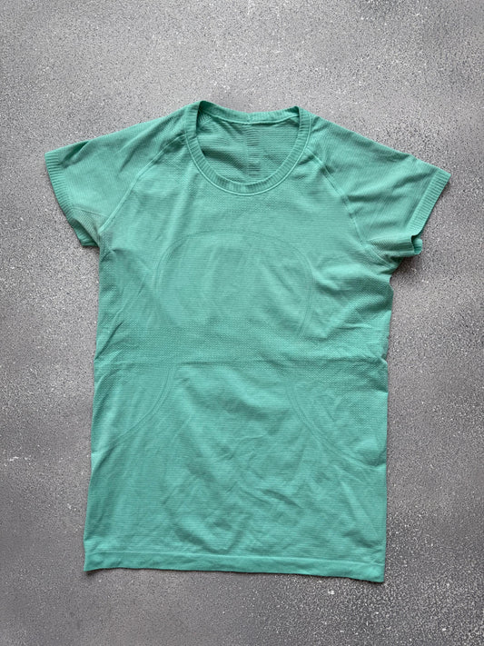 Lululemon sport tee (10)