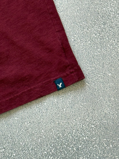 American Eagle tee (L)