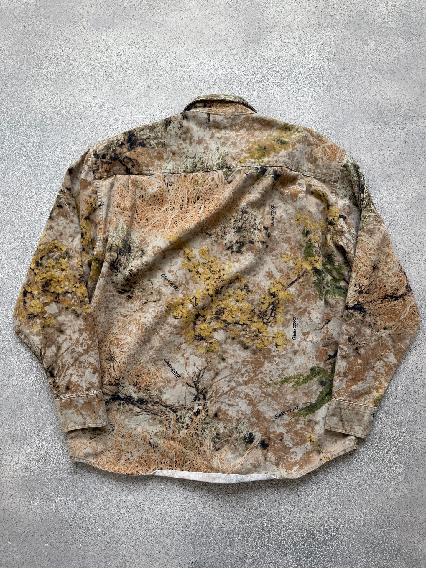 Cabela’s vintage shirt (L)