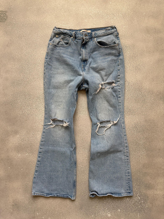 Levi’s 70s high flare jeans (32)