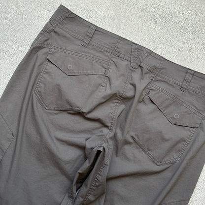 Arcteryx track pants (34)