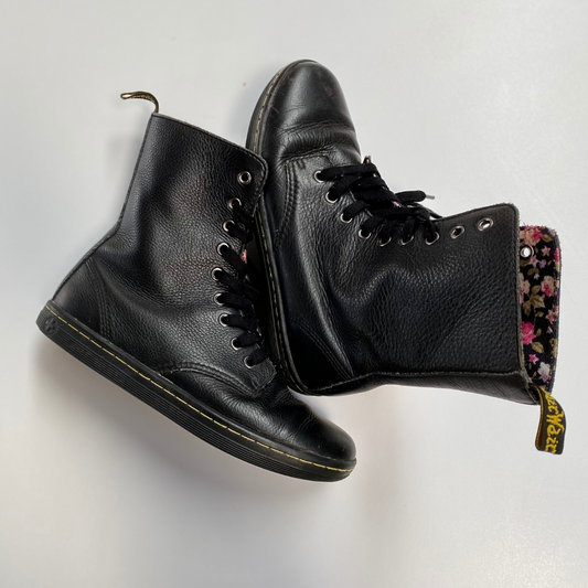 Dr Martens Boots (25mx)